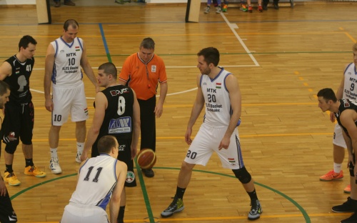 Megszereztük a bajnok skalpját image 2 002.jpg