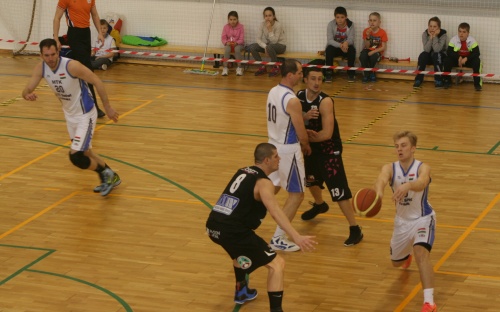 Megszereztük a bajnok skalpját image 5 010.jpg