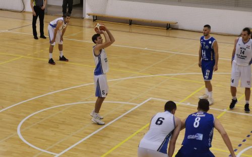 Így ki lehet kapni 02.jpg