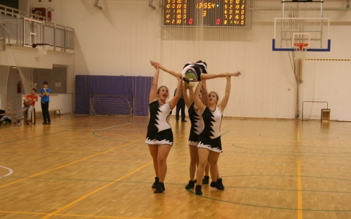 Megszereztük a bajnok skalpját image 44 098.jpg