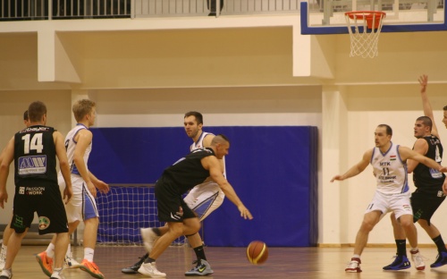 Megszereztük a bajnok skalpját image 70 158.jpg