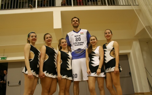 Megszereztük a bajnok skalpját image 91 221.jpg