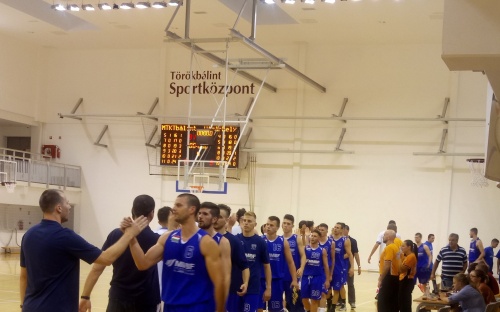 Győzelem a bajnoki nyitányon image 4 dsc_0437_1.jpg