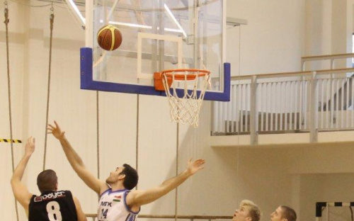 Megszereztük a bajnok skalpját image 104 kosar-meccs_torokbalint-2015.03.21_062.jpg