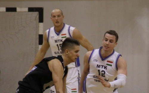 Megszereztük a bajnok skalpját image 125 kosar-meccs_torokbalint-2015.03.21_144.jpg