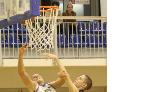 Megszereztük a bajnok skalpját image 137 kosar-meccs_torokbalint-2015.03.21_169.jpg